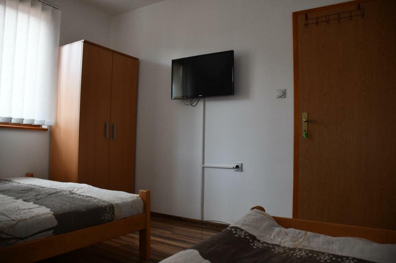 Apartment And Rooms Konak Višegrad Exteriér fotografie